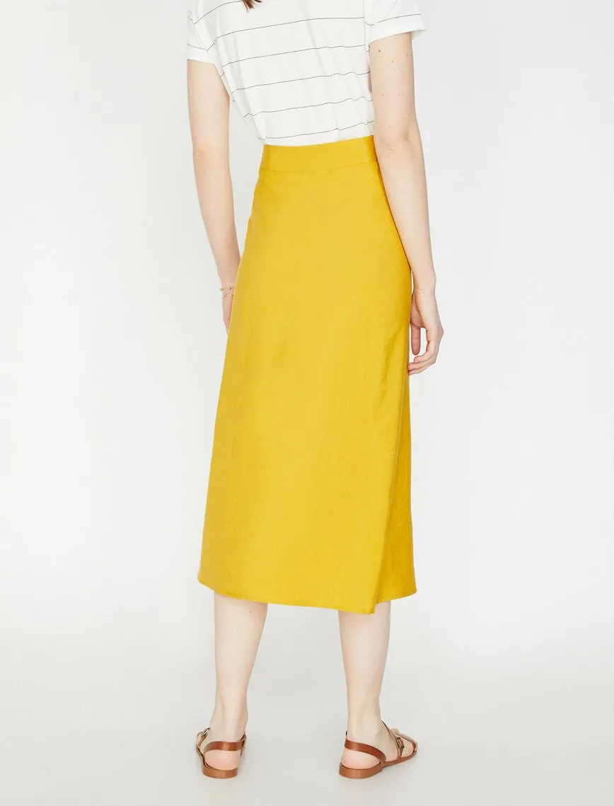 11863 Mustard Button Detailed Midi Skirt