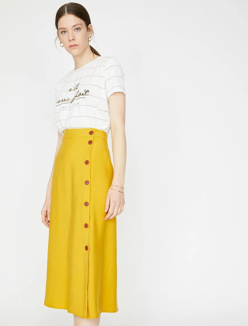 11863 Mustard Button Detailed Midi Skirt