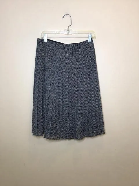 ANN TAYLOR SIZE 4 Ladies SKIRT