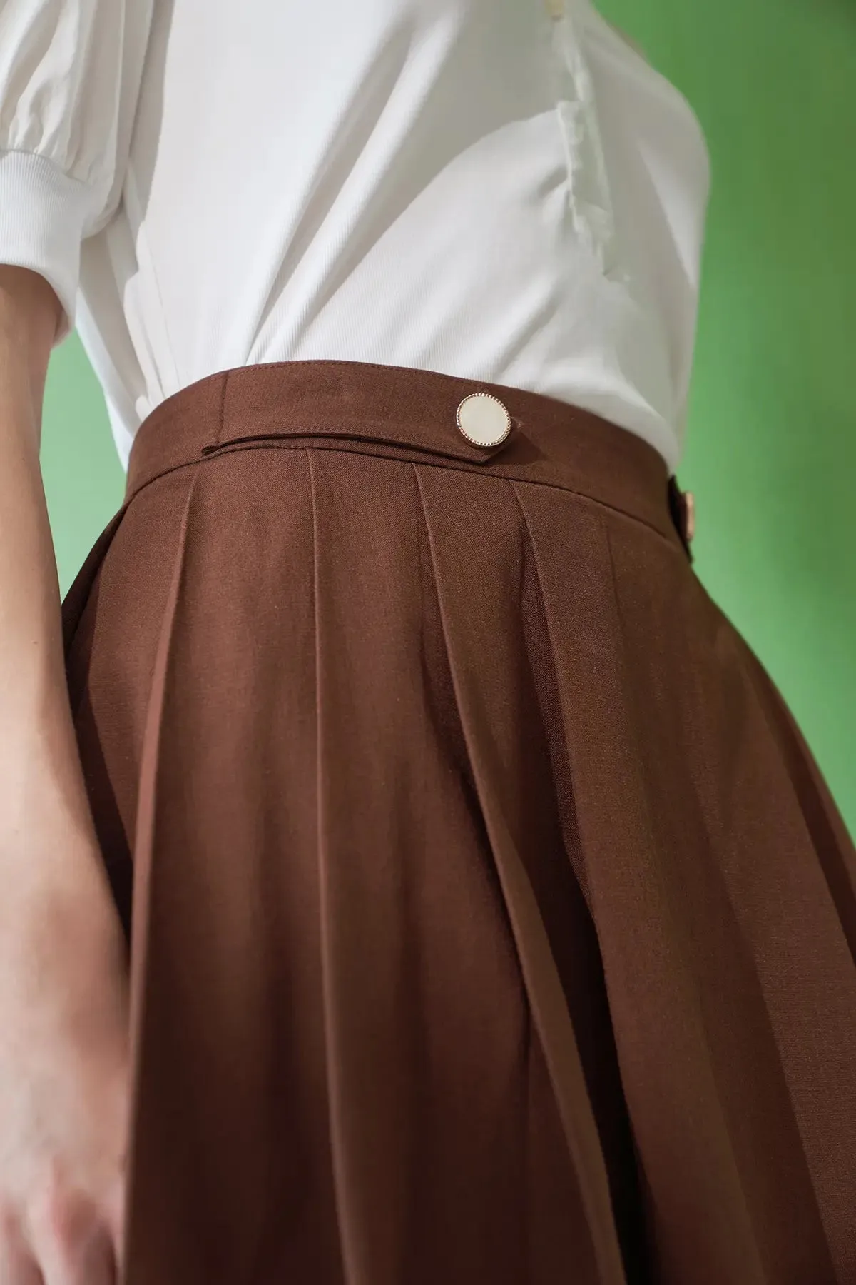 Button Zipper Pleated Short Skirt