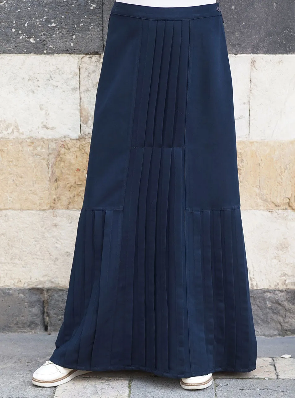 Creative Pleated Maxi Skirt