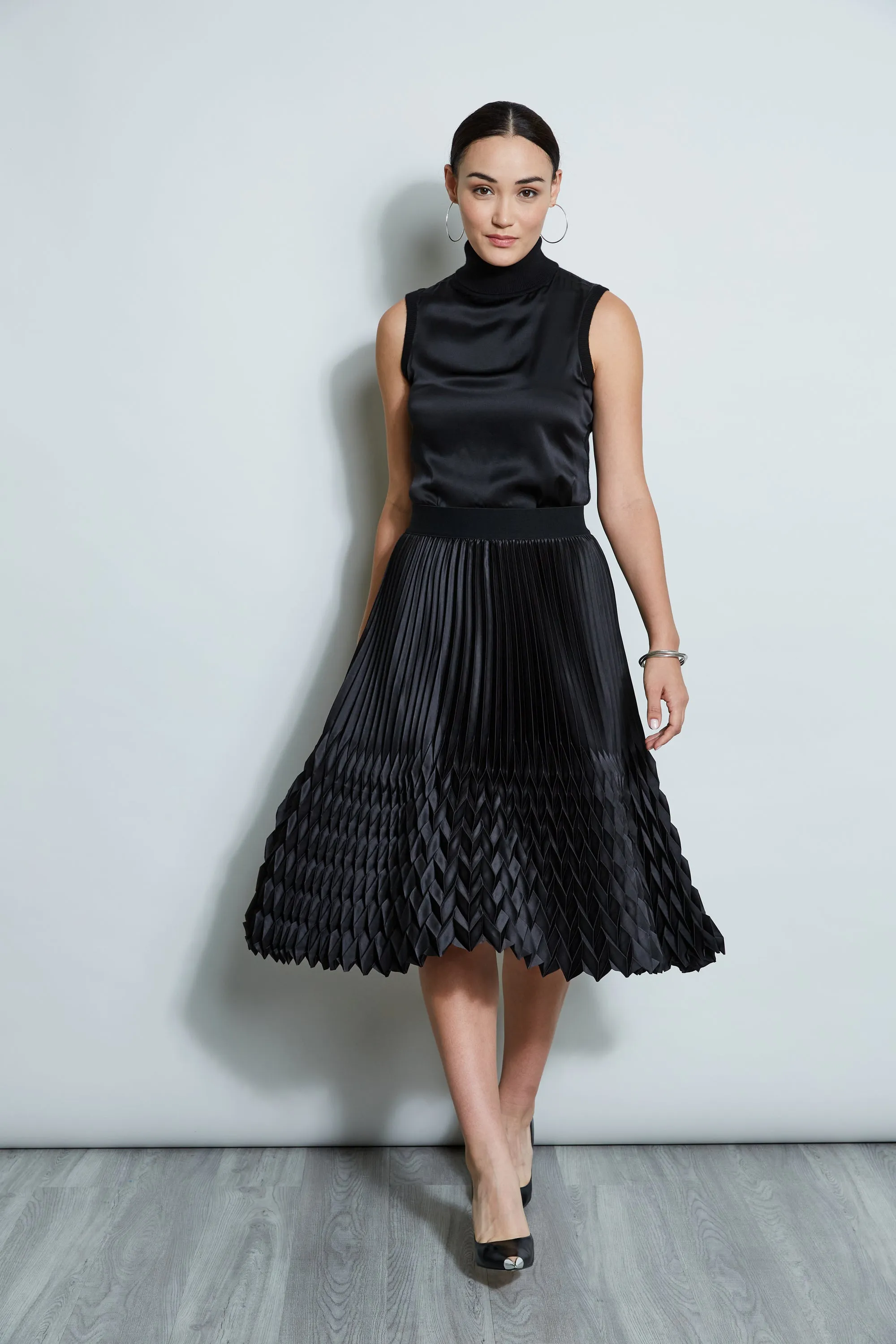 Diamond Pleated Skirt