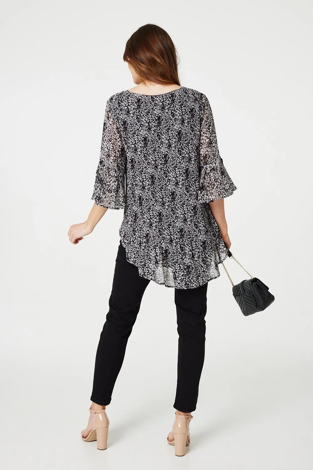 Ditsy Floral Flare Sleeve Curve Hem Blouse