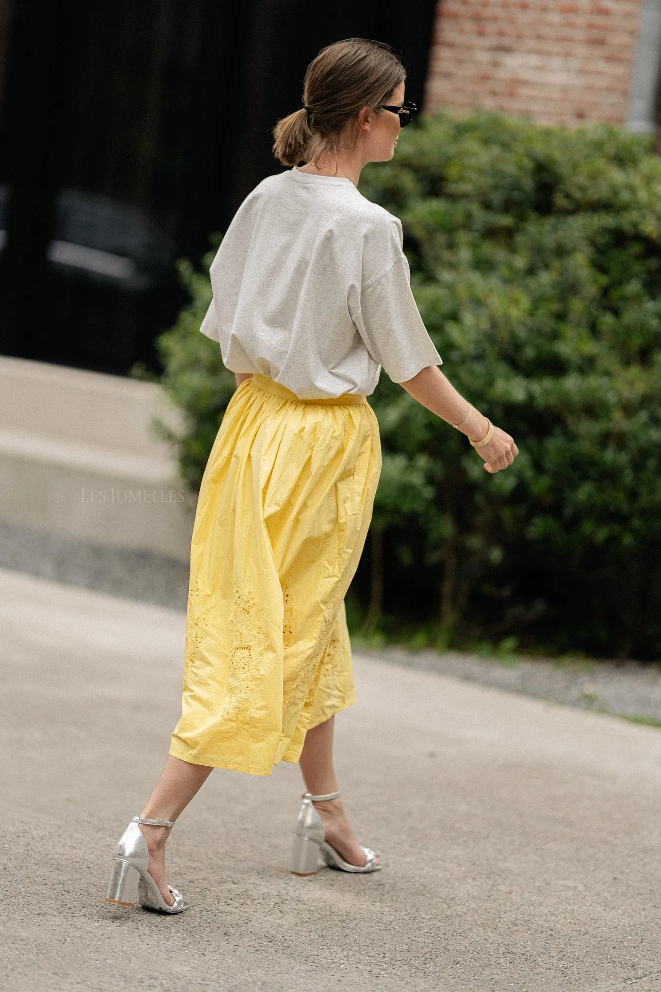 Embroidery anglaise midi skirt sweet yellow