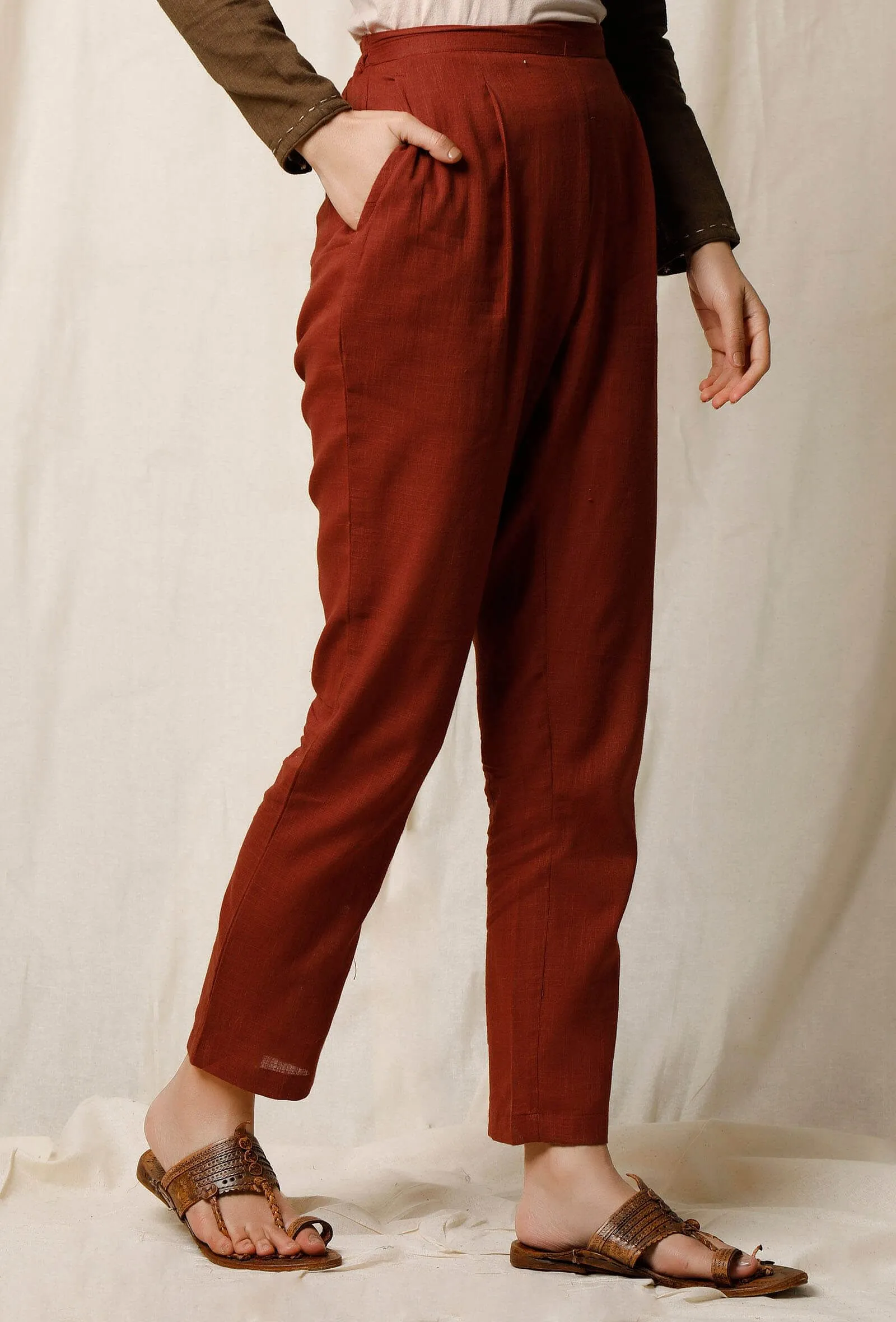 Gerua Cotton Slub Pants