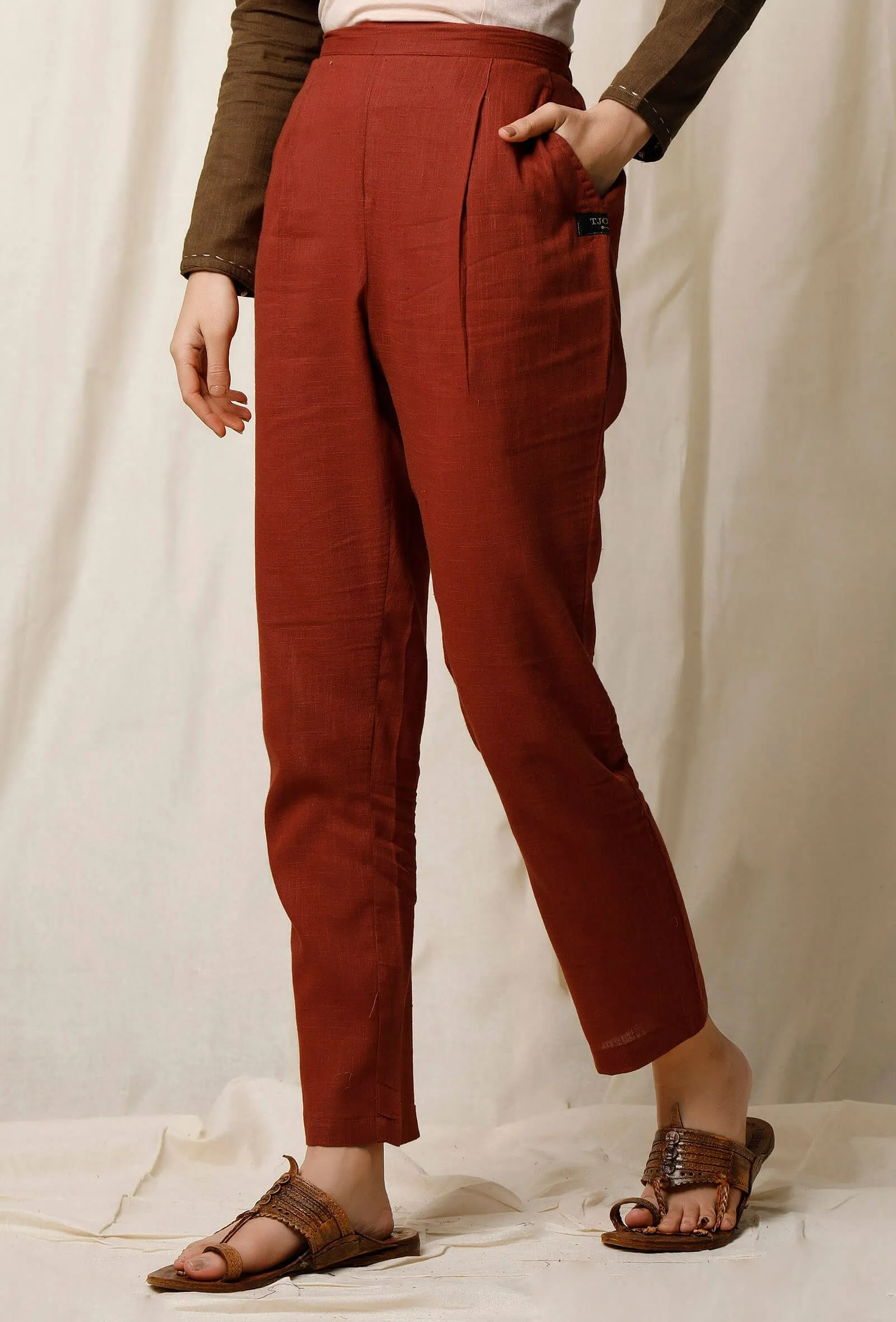 Gerua Cotton Slub Pants