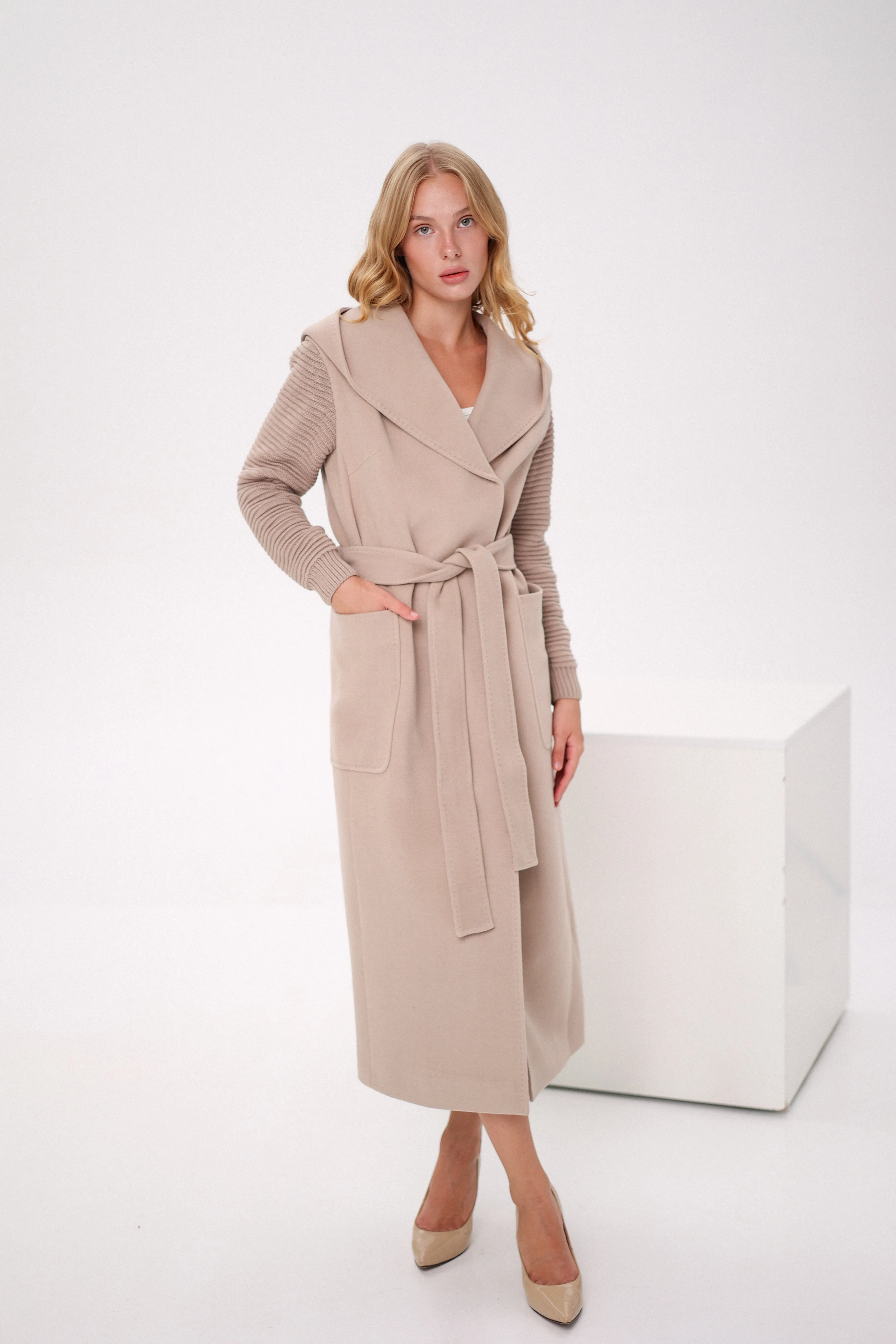 Hooded Knit Sleeves Cashmere Wool Coat in Nude