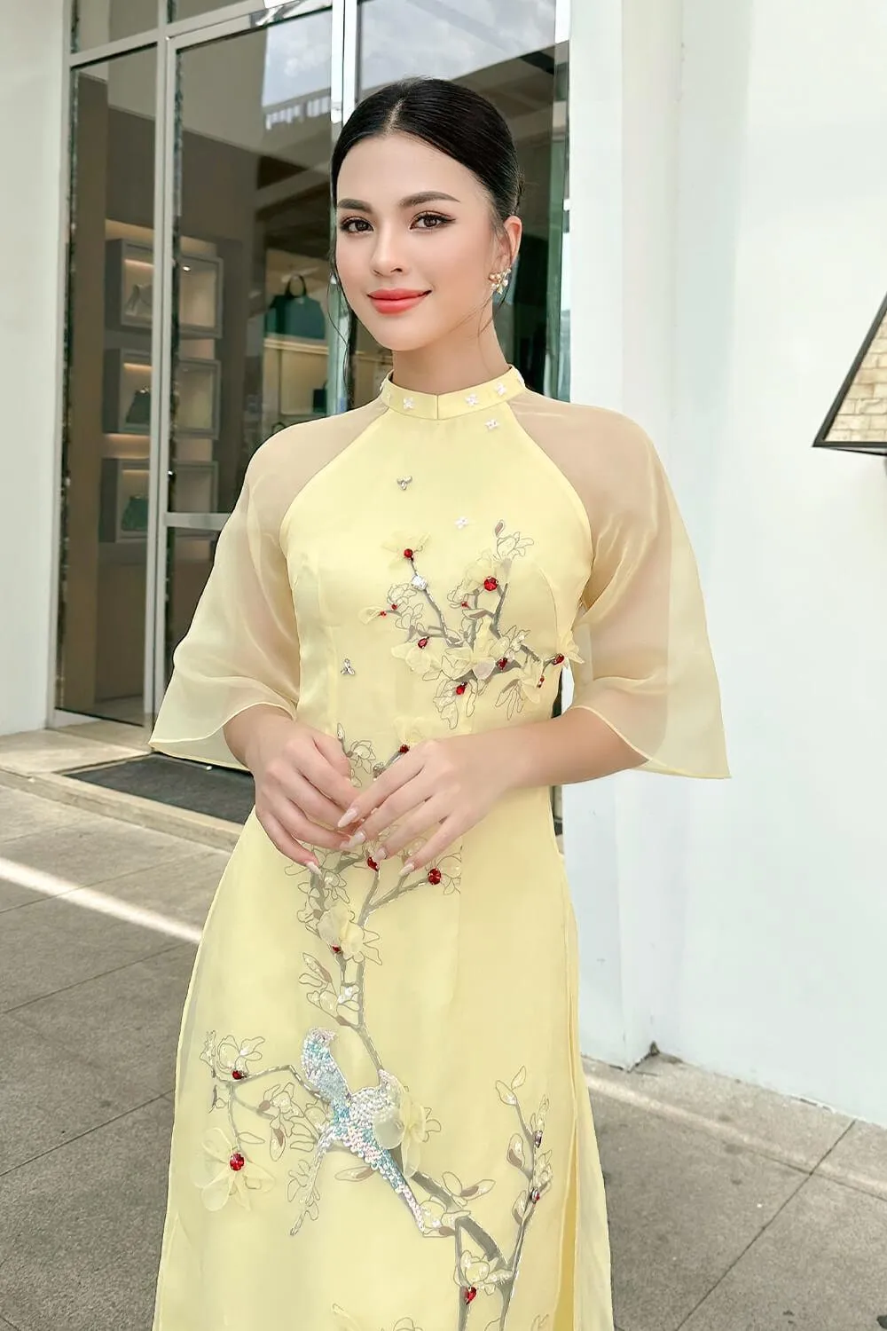 Hy Vien Middle Sleeved Ao Dai