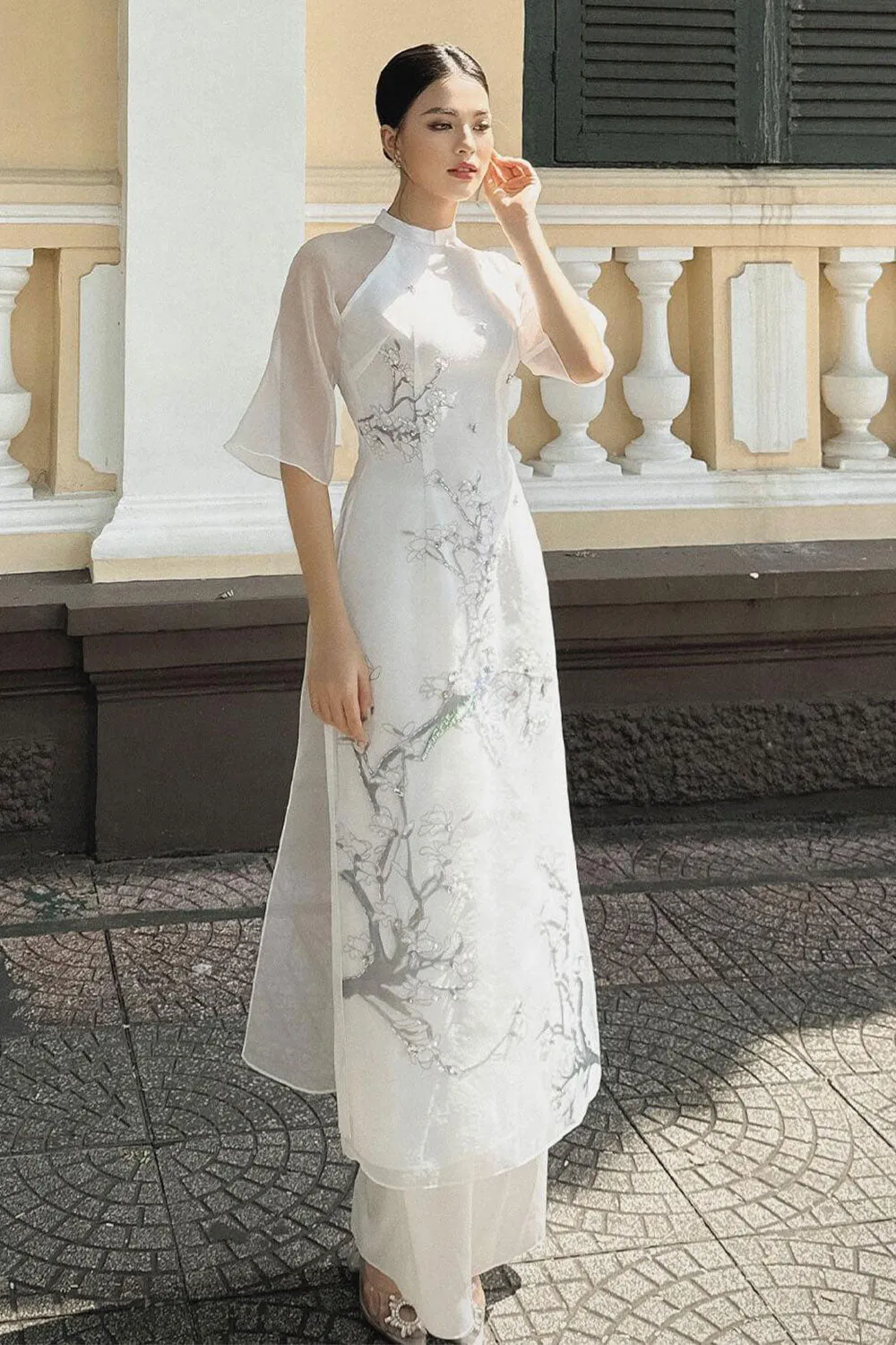 Hy Vien Middle Sleeved Ao Dai