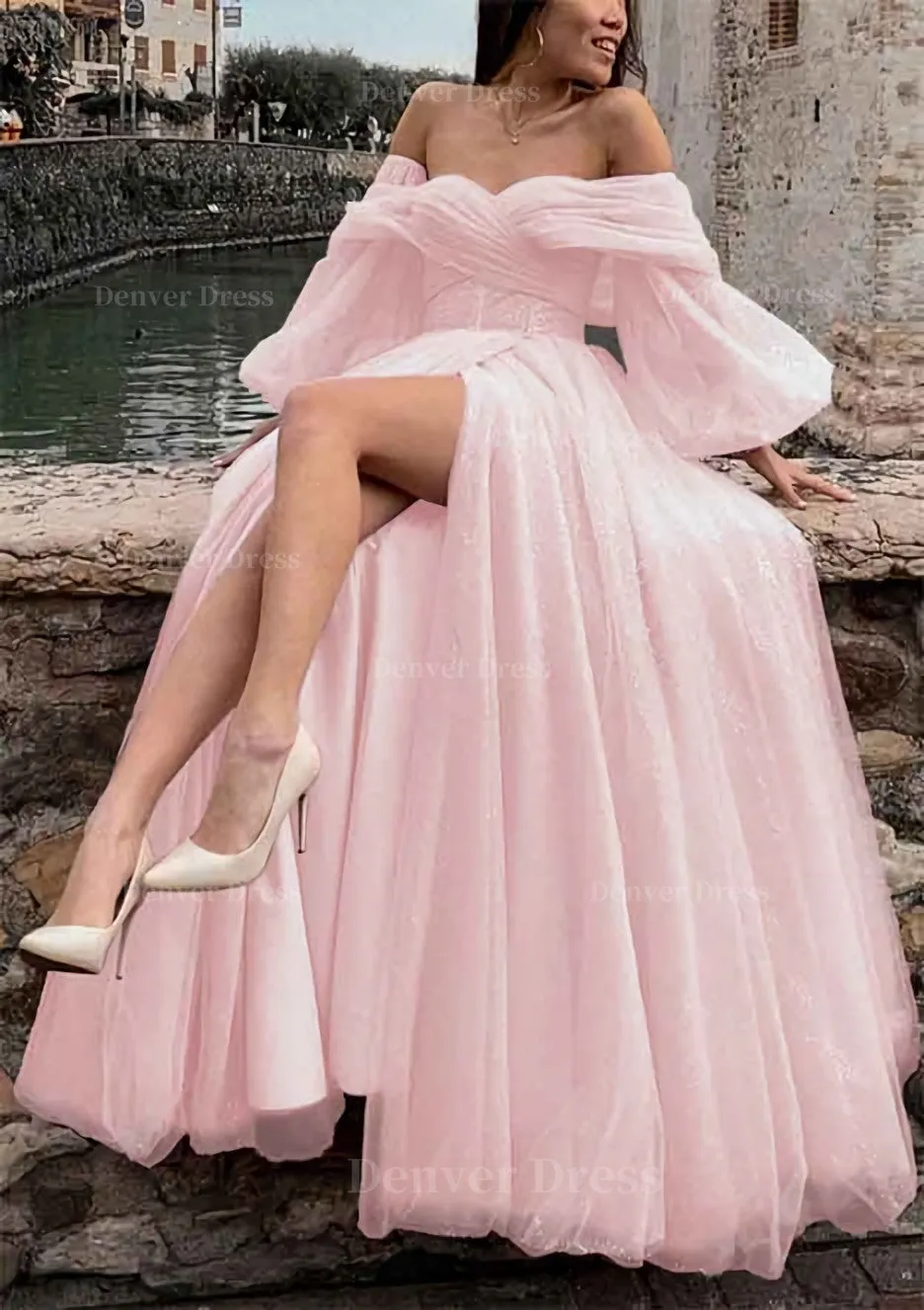 kamahe Princess Off-the-Shoulder Sweep Train Tulle Prom Dress With Pleated Split