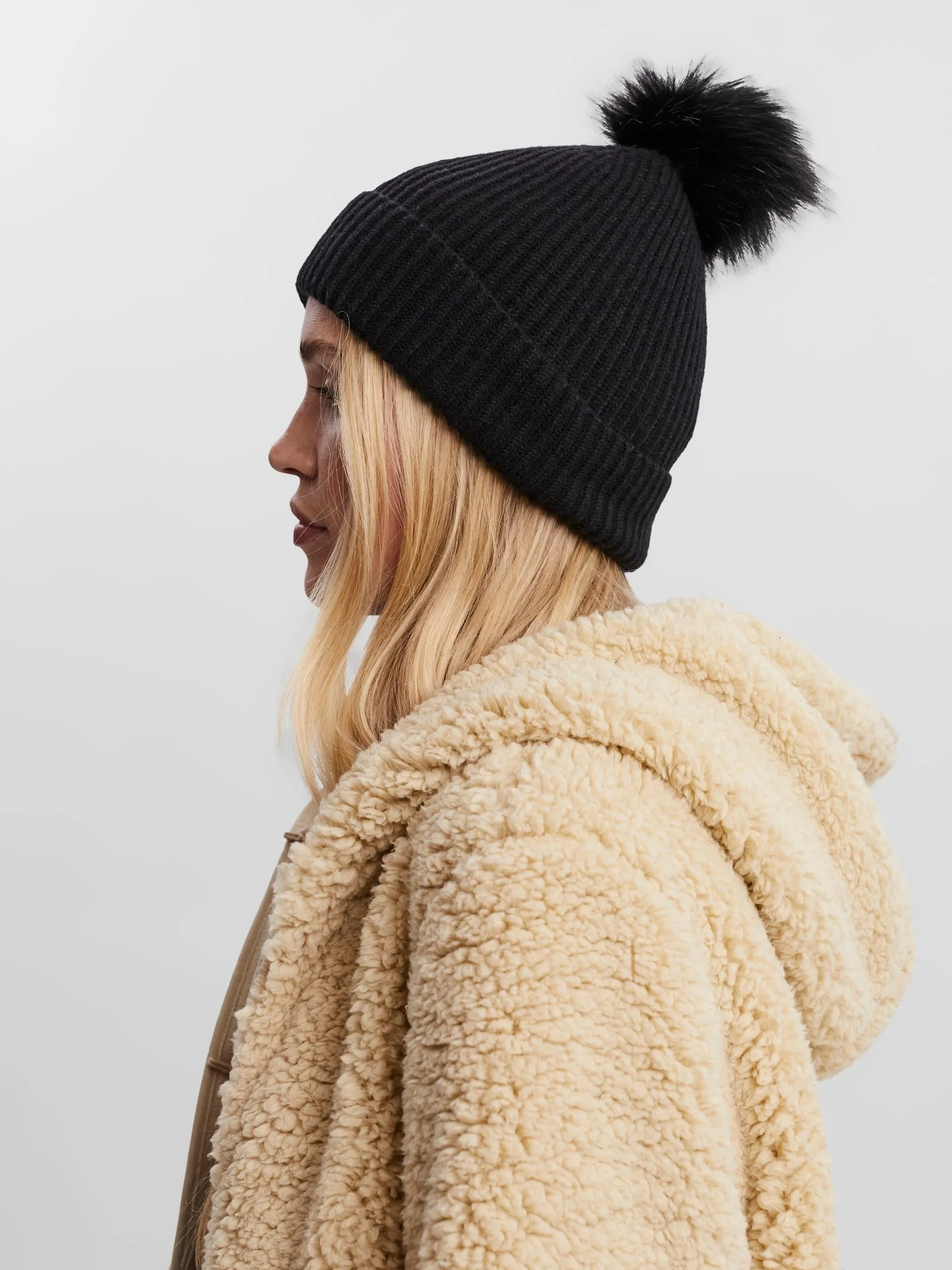 Lif Pom Pom Beanie