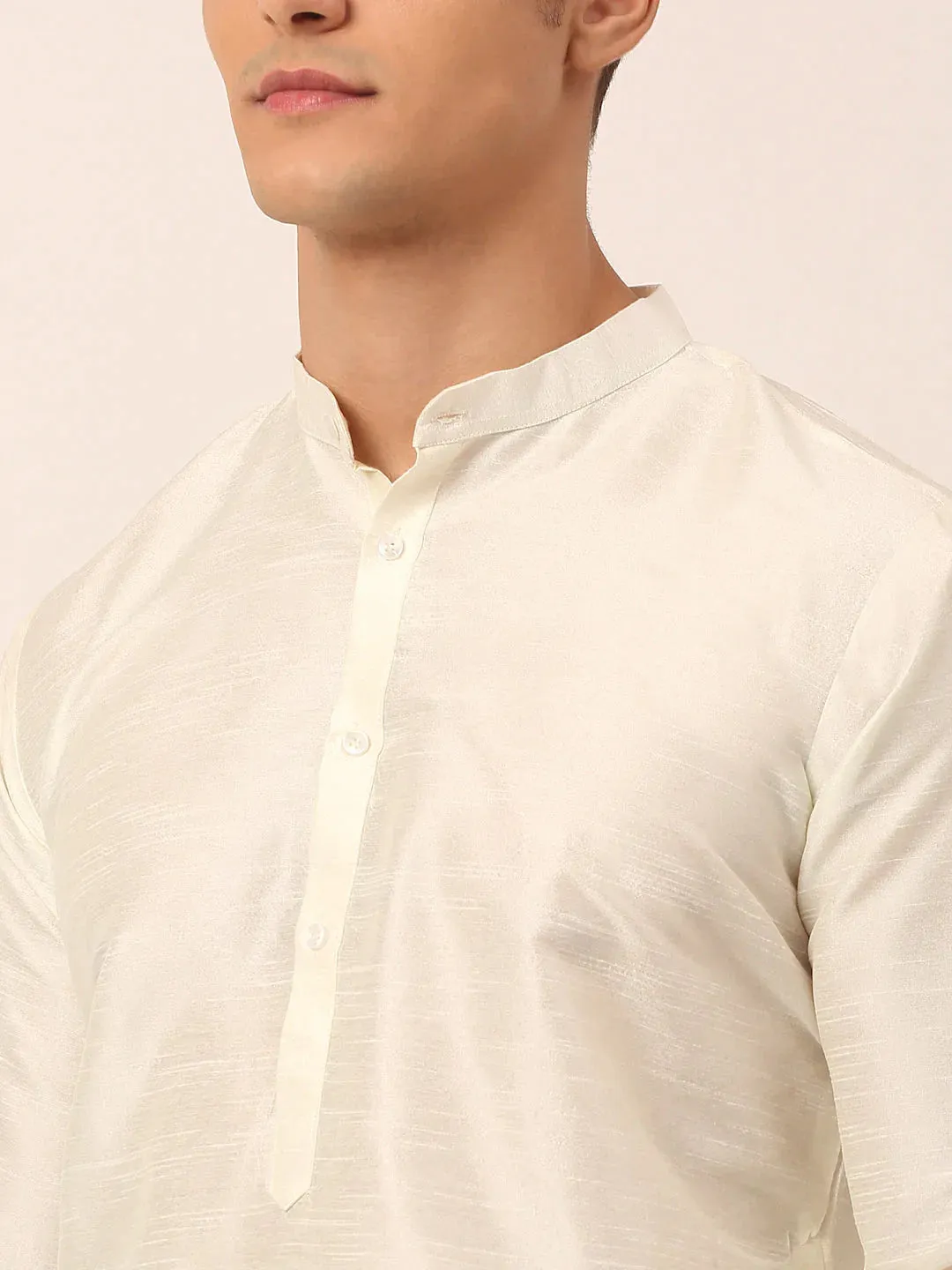 Men'S Solid Kurta Pyjama With Grey Floral Embroidered Nehru Jacket