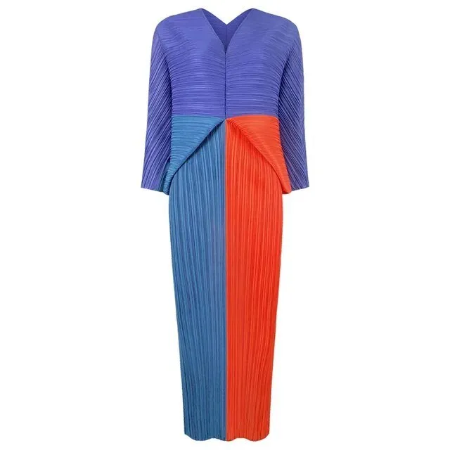 Pre Order:  Tricolor Batwing Sleeve Plisse Dress