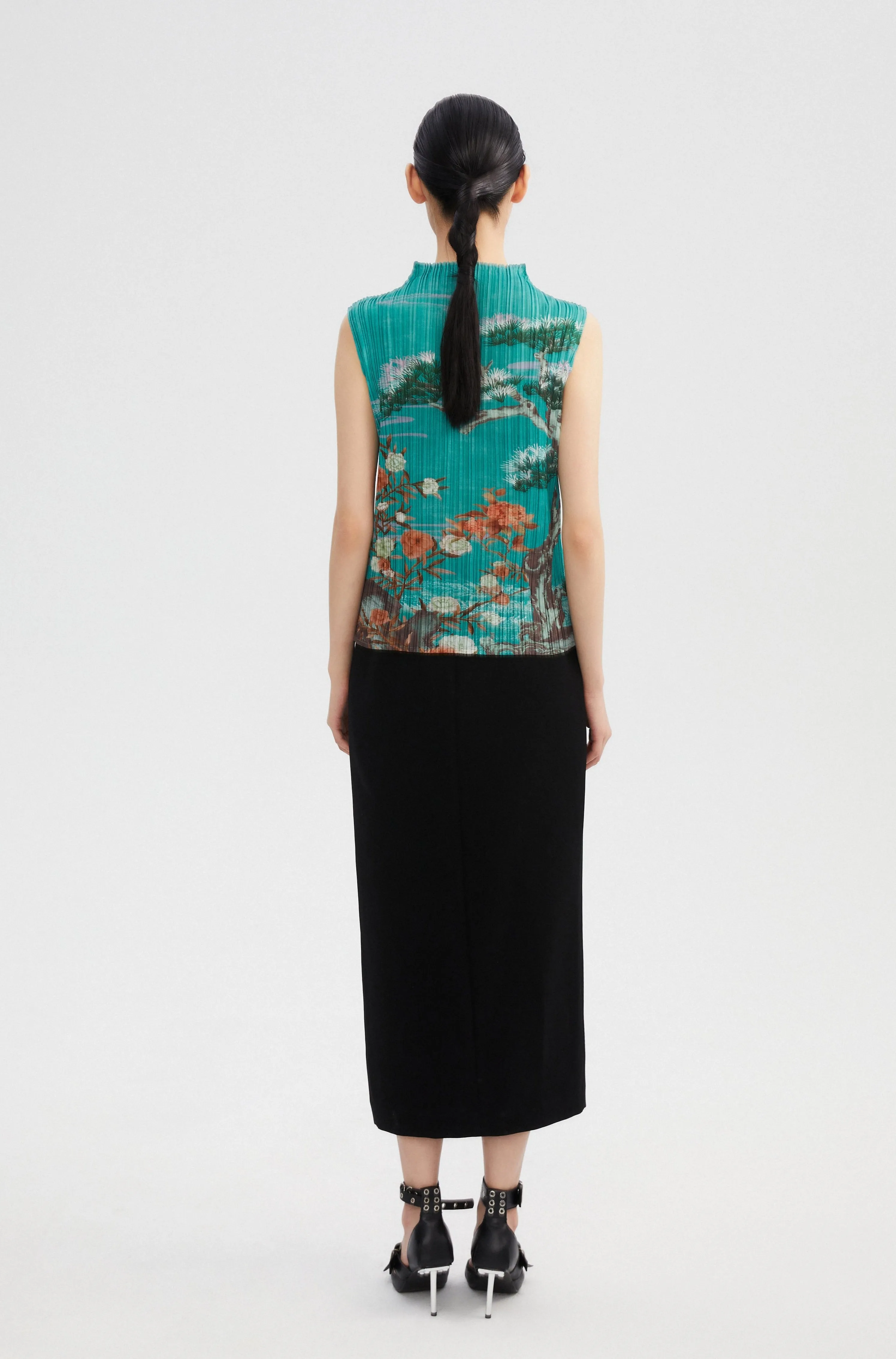 SEJIE | Tranquil Pine Pleated Sleeveless Top