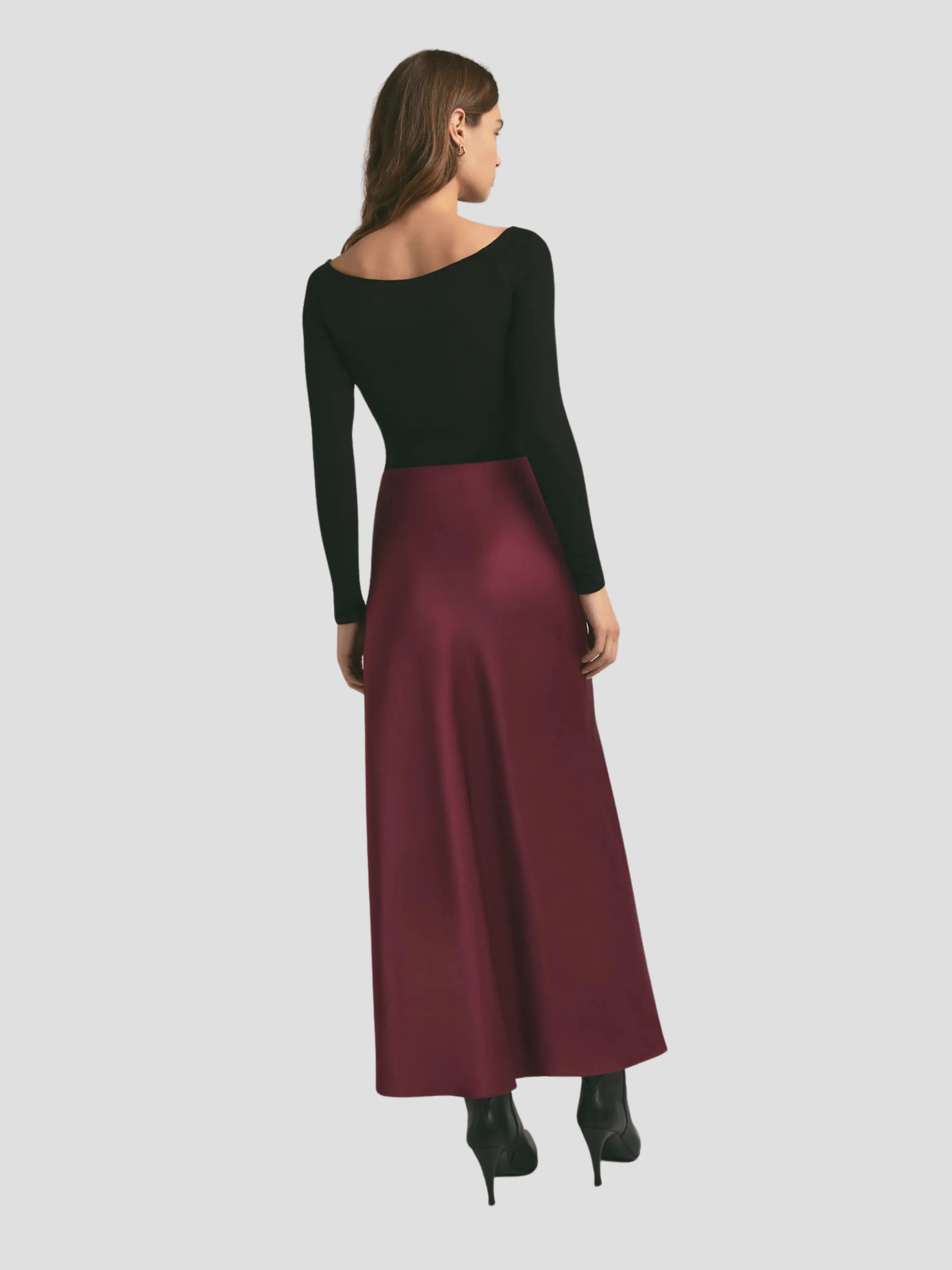 The Suzy Skirt in Burgundy