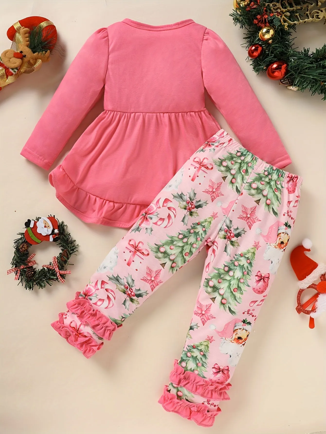 Toddler Girl's Festive Santa Claus Outfit - Ruffled Hem Long Sleeve Top with Cute Print, Flared Pants Set for Party Casual Wear - Soft, Comfortable, and Adorable Clothing for Festive Occasions and Holiday Parties