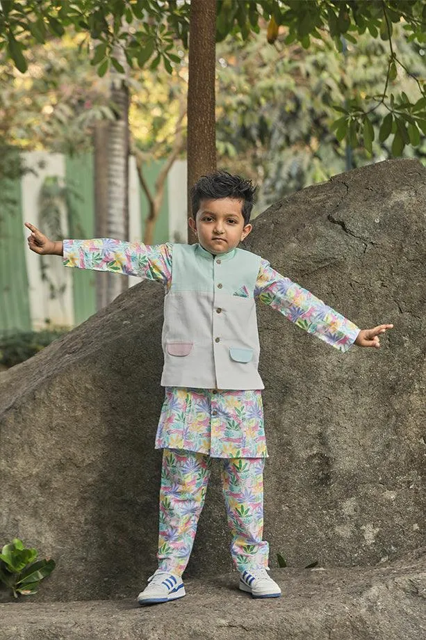 Tropical Print Kurta and Off-White Pants Bandi Set for Boys