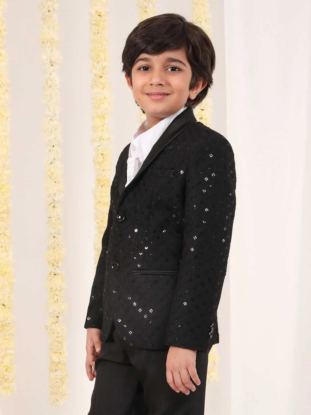 VASTRAMAY Boy's Black Schiflli Blazer