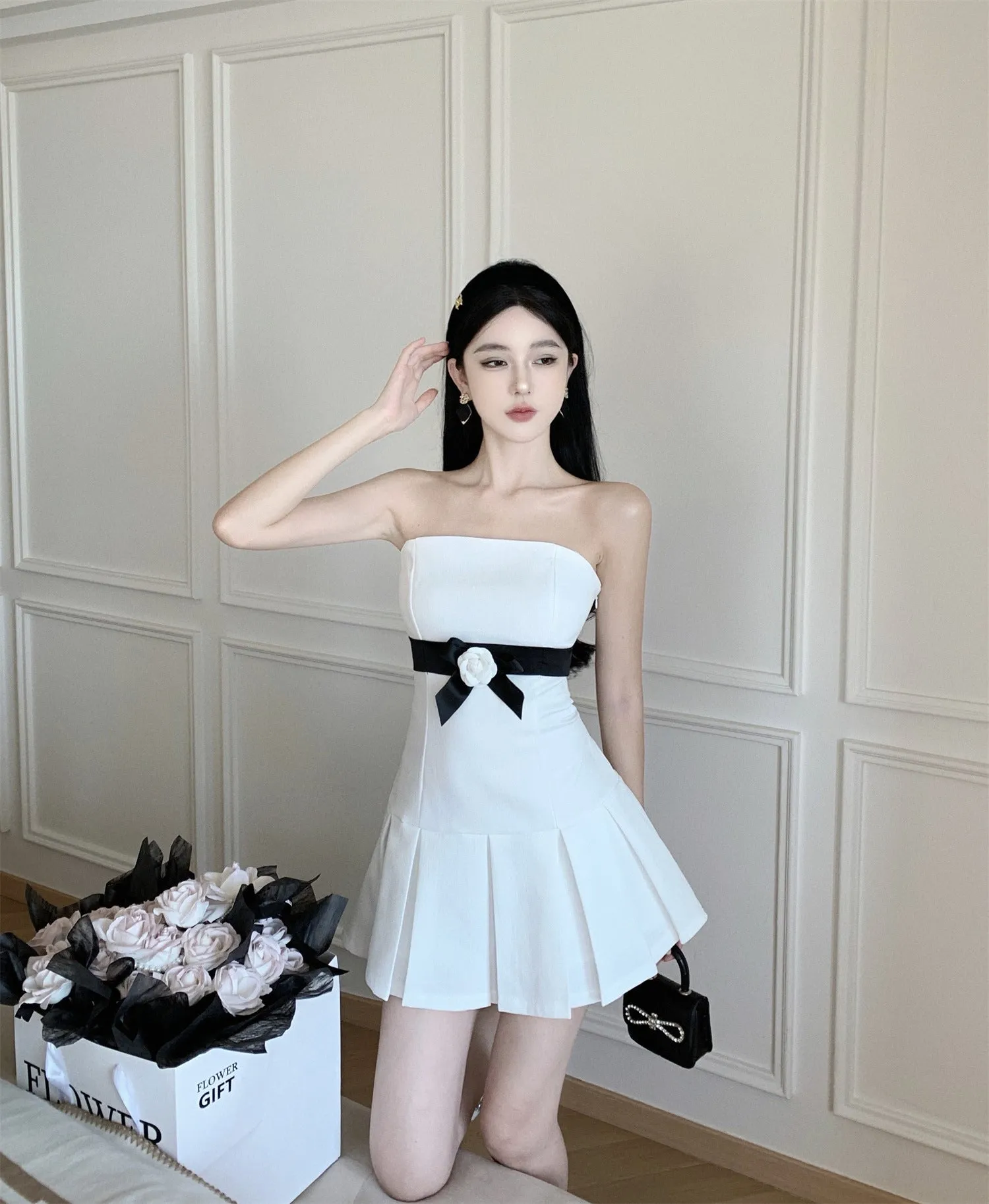 Wenkouban dress to impress Fashion Hot Girl Sexy A- line Pleated Skirt Style Contrast Color Waist Tight Strap Tube Top Dress X5779