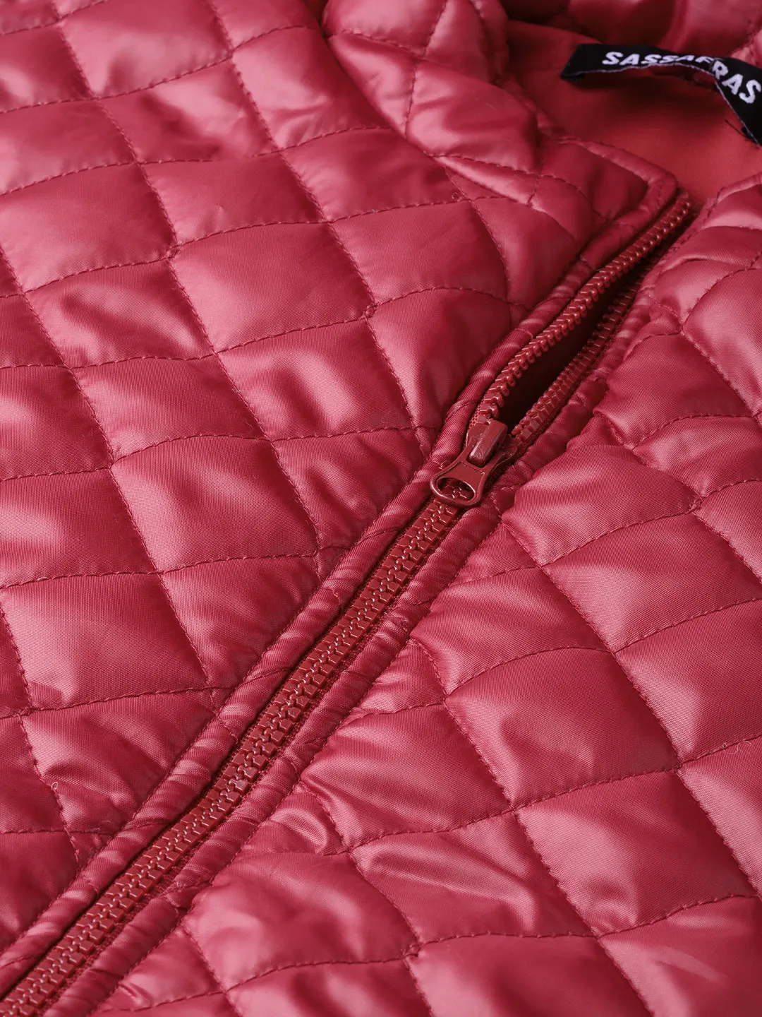 Women Maroon Quilted Sleeveless Hood Jacket