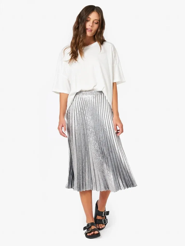 Xirena - Queen Pleated Skirt in Silver